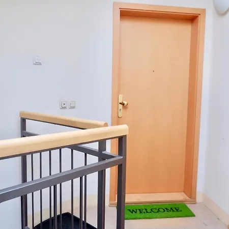 Manitius 9, Dd-friedrichstadt